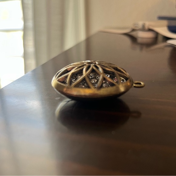 Charm - Picture 2 of 3